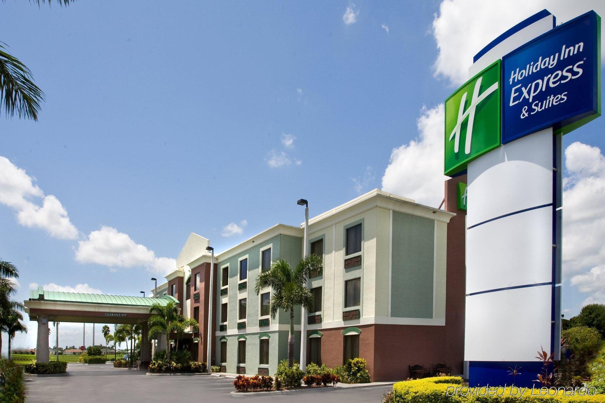 Holiday Inn Express Hotel & Suites Clewiston, An Ihg Hotel Екстериор снимка