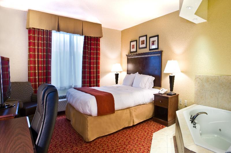 Holiday Inn Express Hotel & Suites Clewiston By Ihg Екстериор снимка